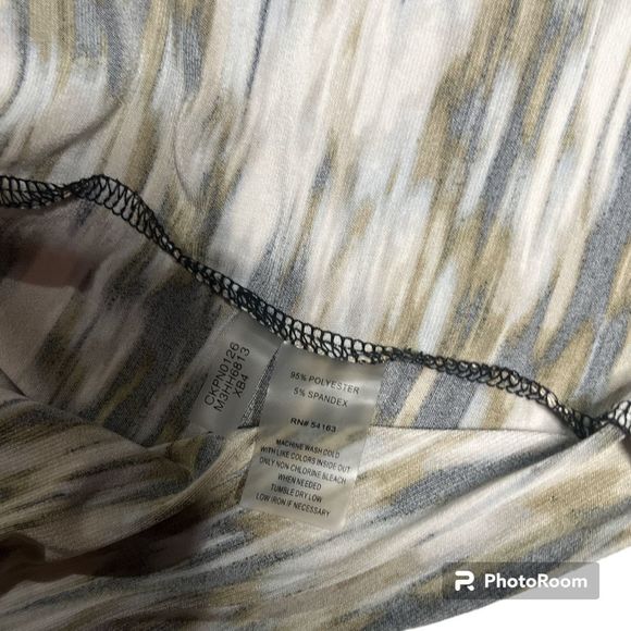 Calvin Klein Scoop Neck Sleeveless Tank Top - Picture 4 of 7